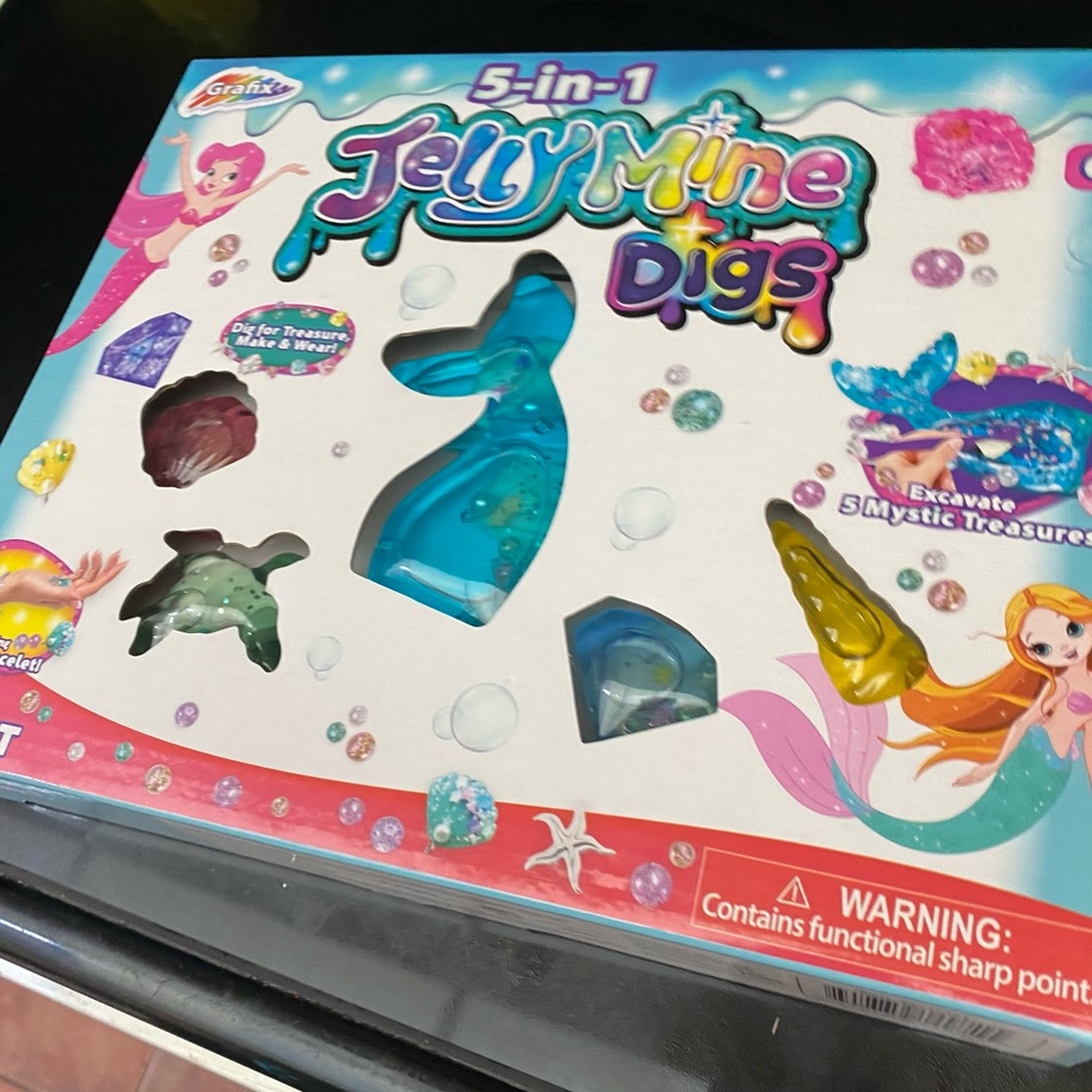 Jelly Jewelry Making Kit - Picture 3 of 3